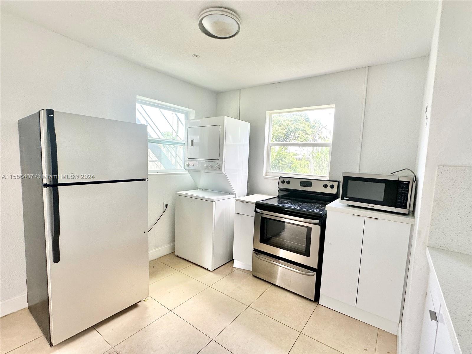 ACREHOME PARK FIRST ADD - Residential Lease