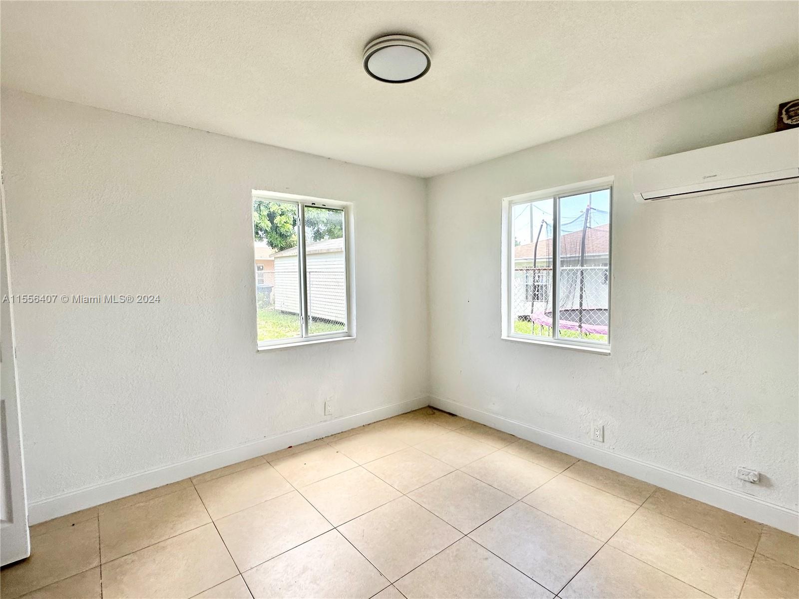 ACREHOME PARK FIRST ADD - Residential Lease