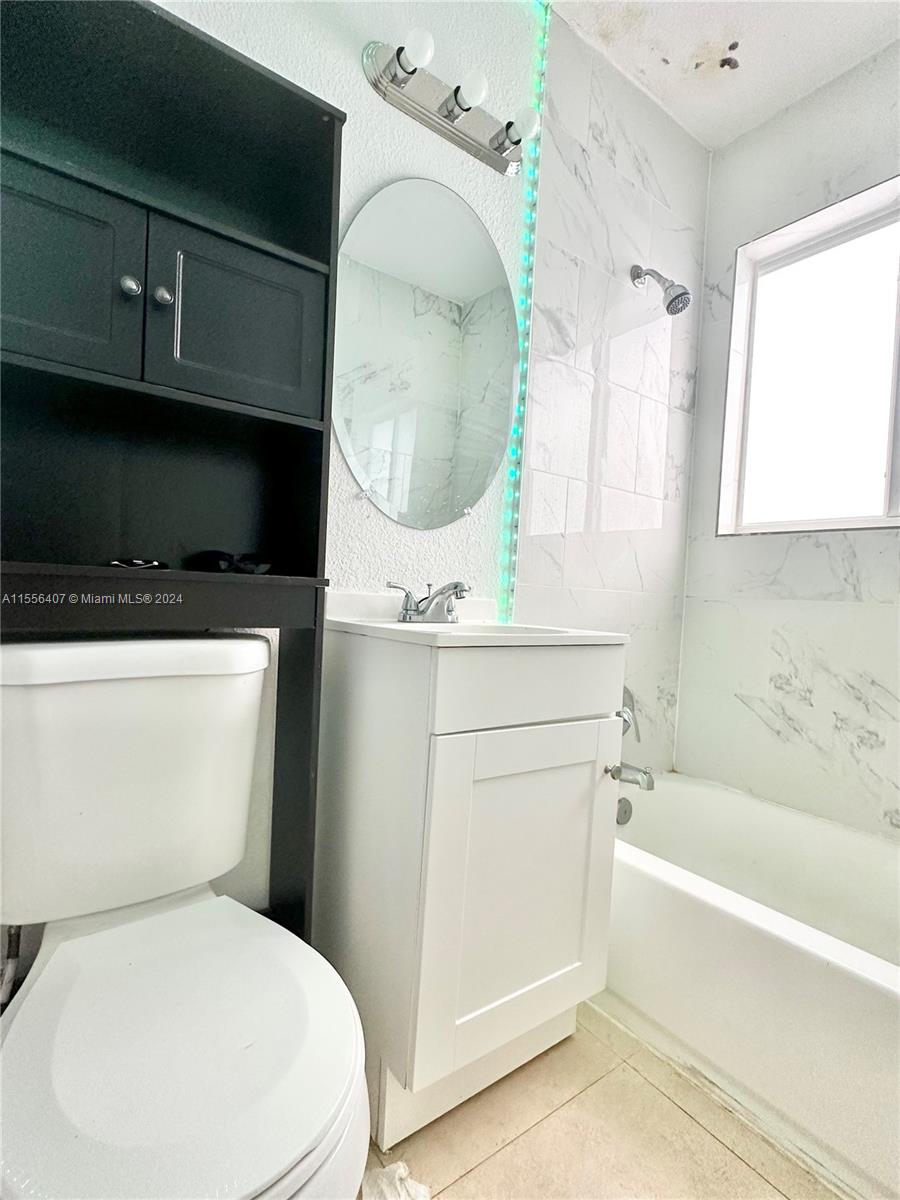 ACREHOME PARK FIRST ADD - Residential Lease