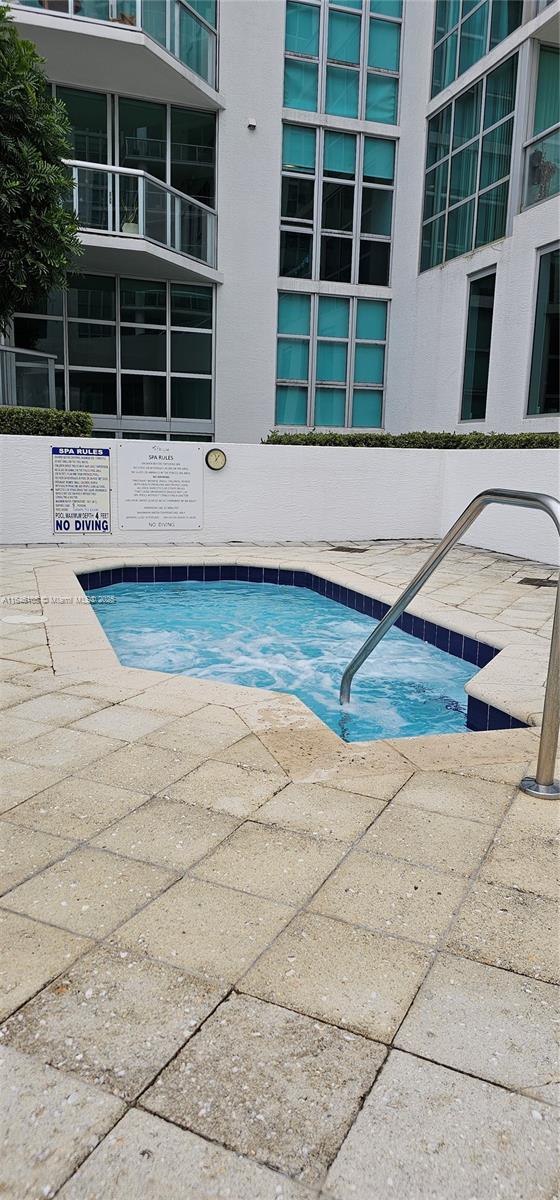 THE ATRIUM AT AVENTURA CO - Residential