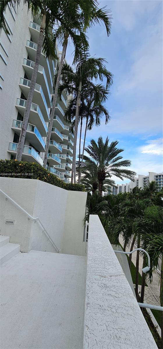 THE ATRIUM AT AVENTURA CO - Residential