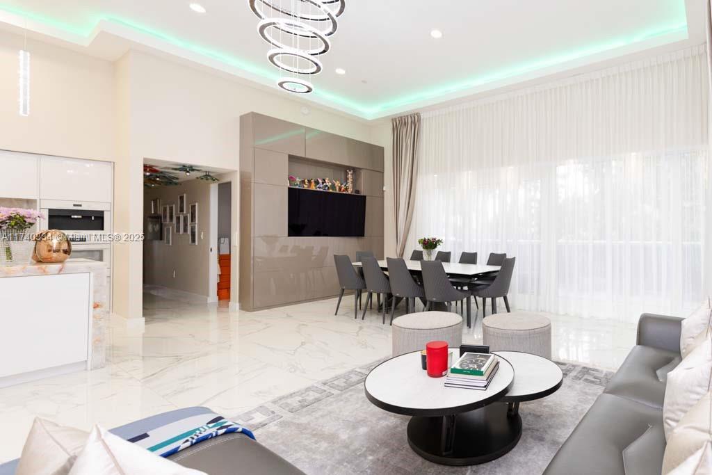 BEACH CLUB THREE CONDO - Residential