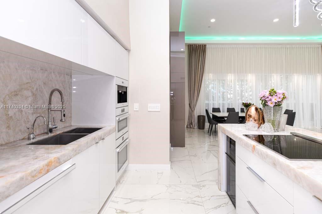 BEACH CLUB THREE CONDO - Residential