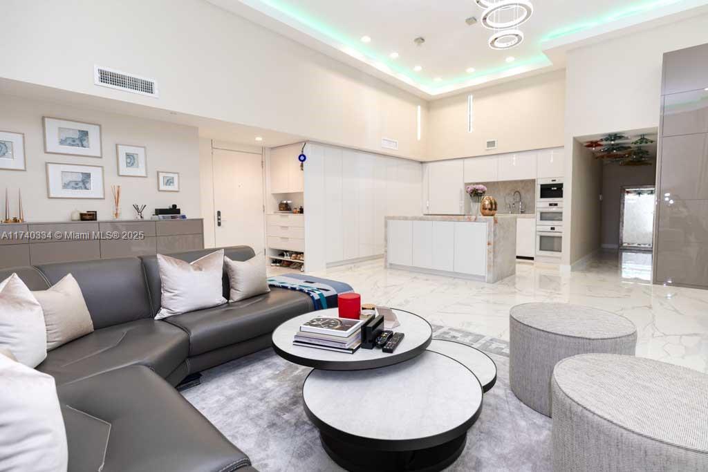 BEACH CLUB THREE CONDO - Residential