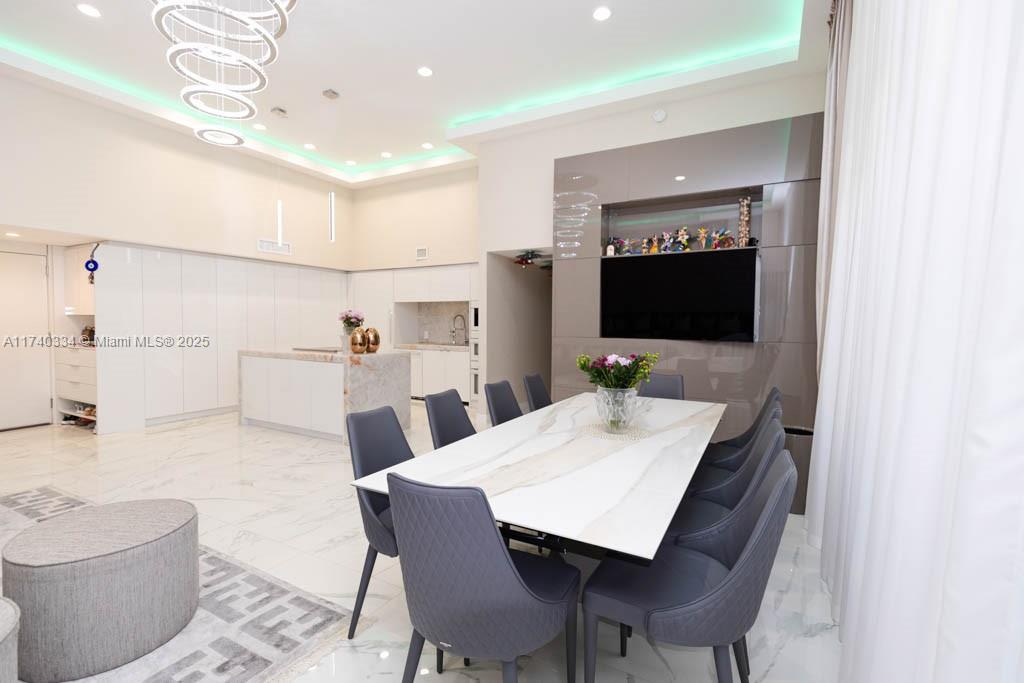 BEACH CLUB THREE CONDO - Residential