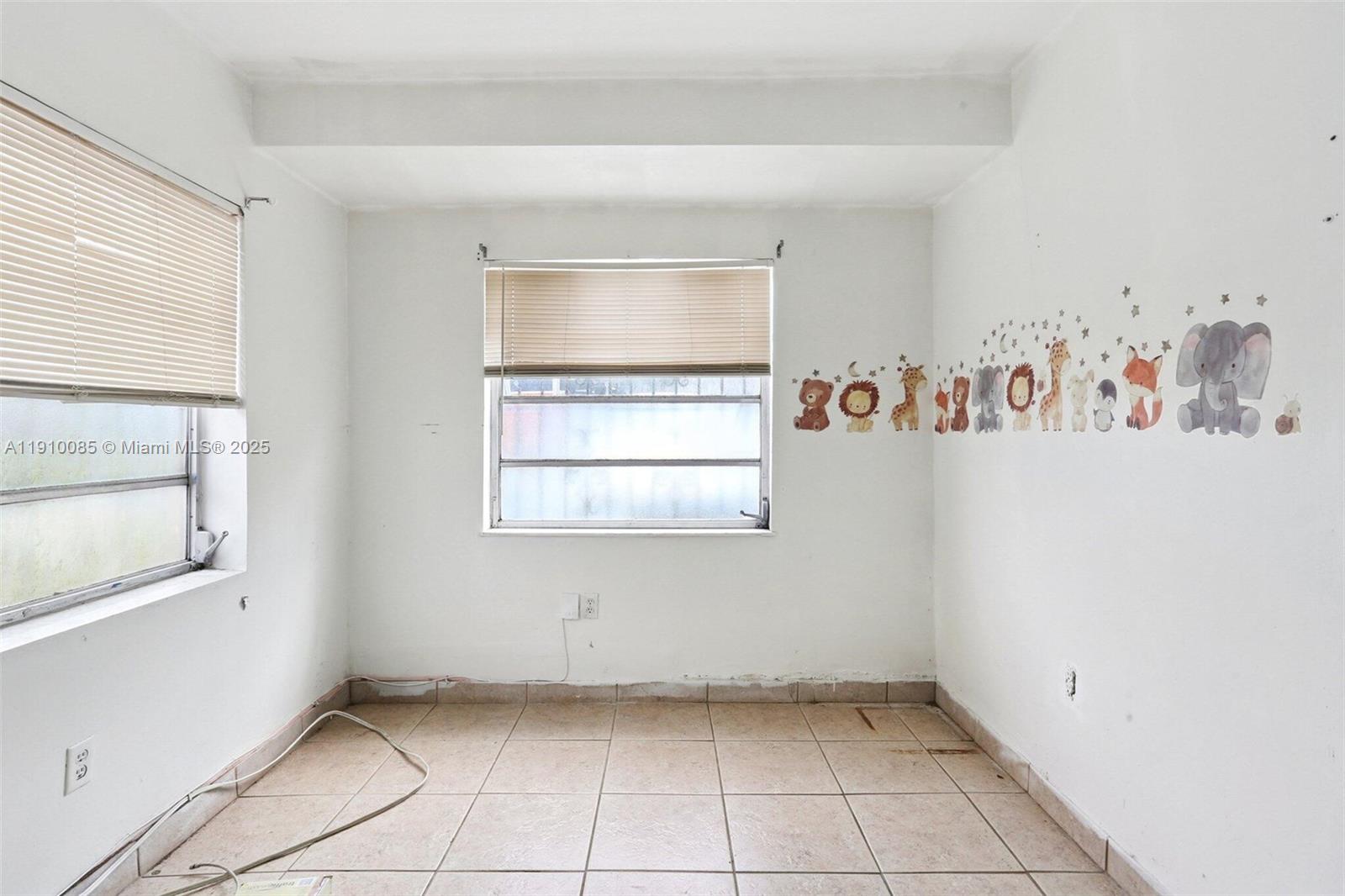 INGLESIDE PARK - Residential