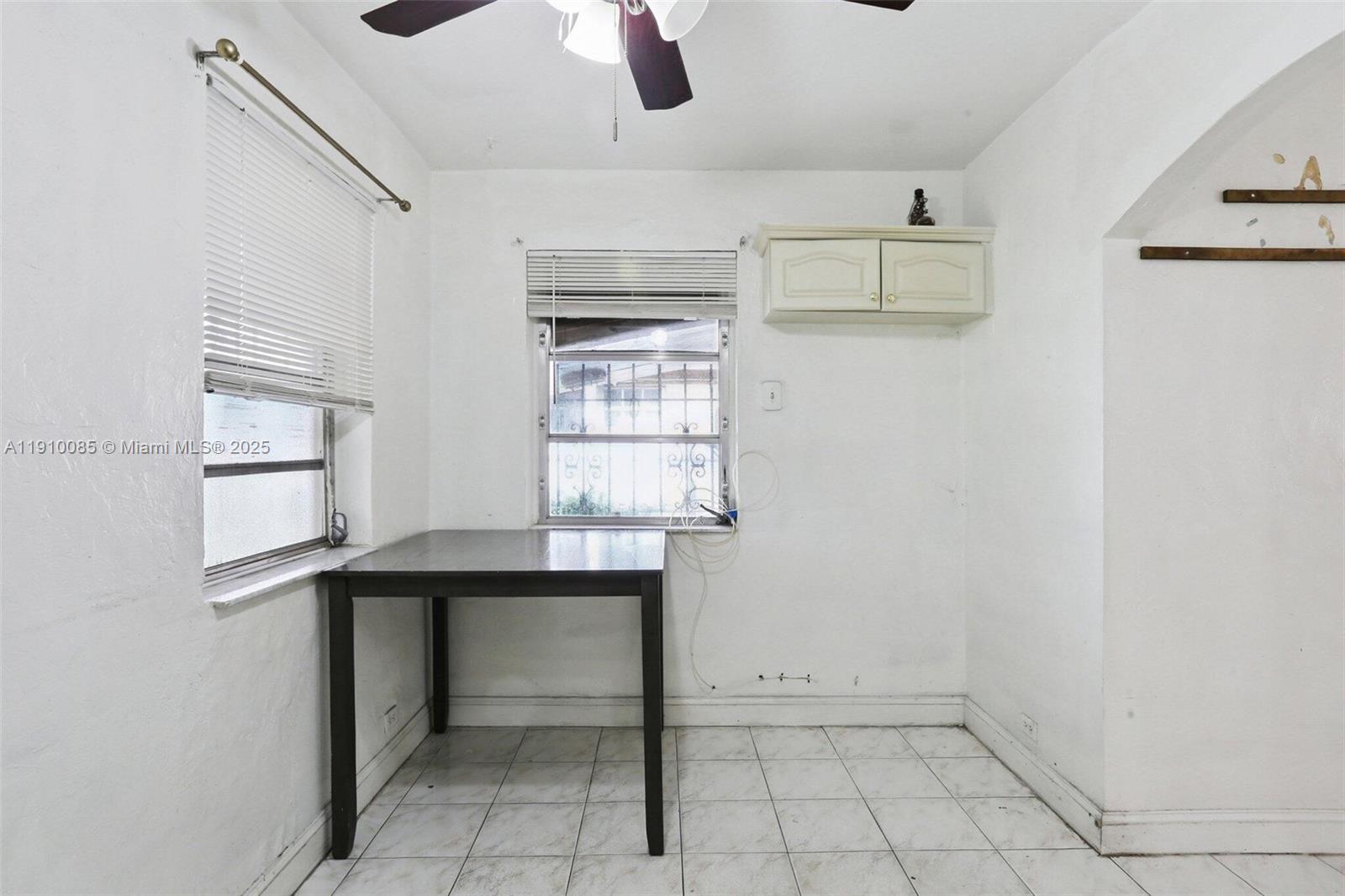 INGLESIDE PARK - Residential