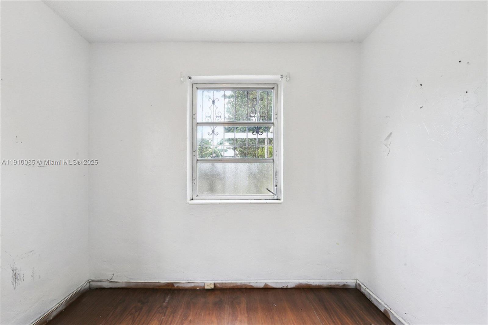 INGLESIDE PARK - Residential