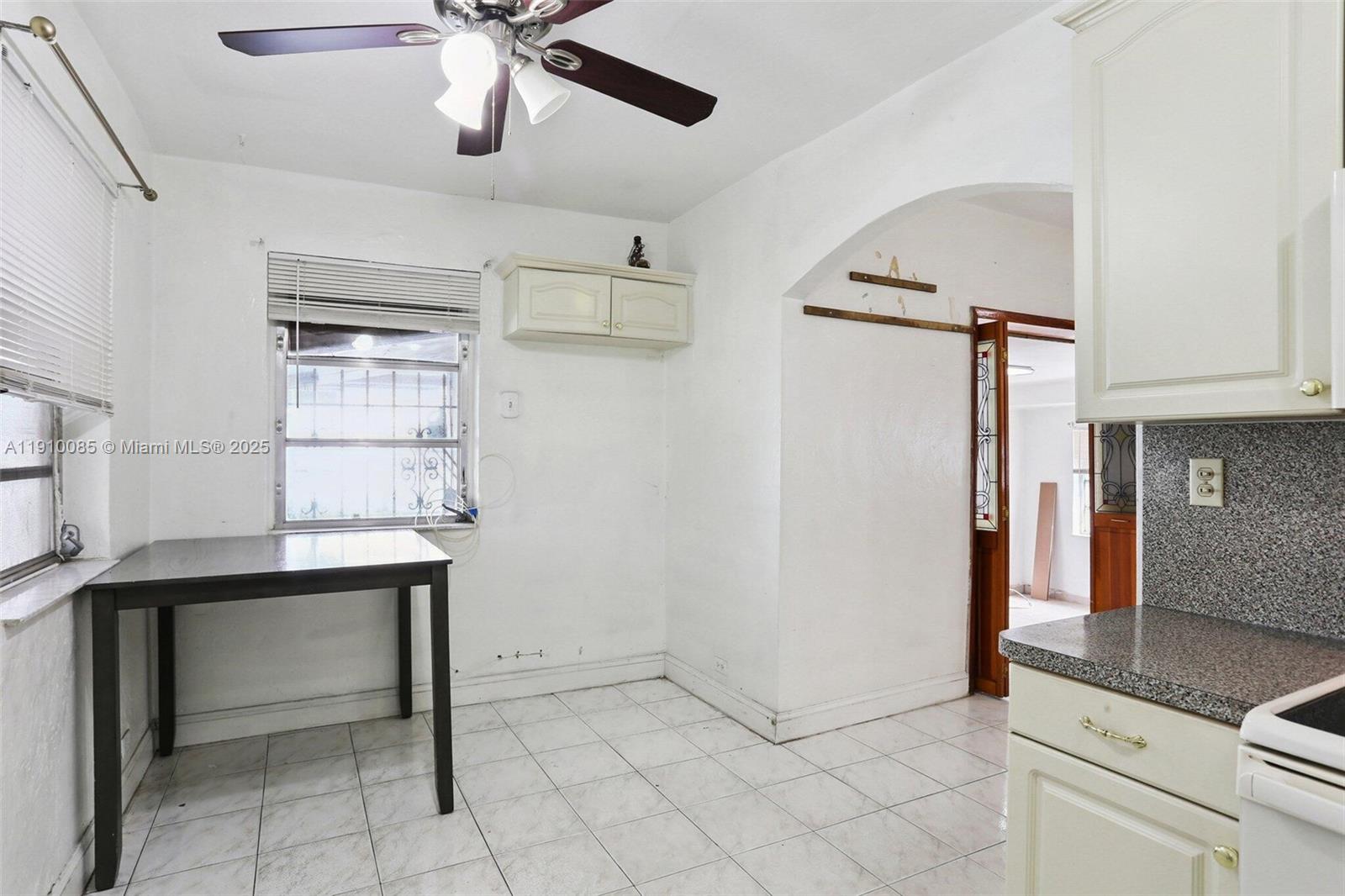 INGLESIDE PARK - Residential