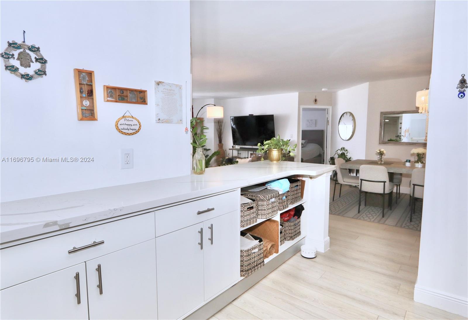 MYSTIC POINTE AT AVENTURA - Residential