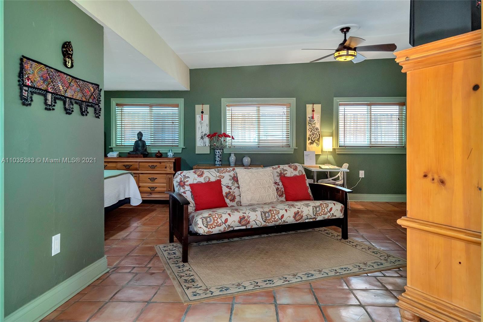 OCEAN VIEW HEIGHTS - Residential
