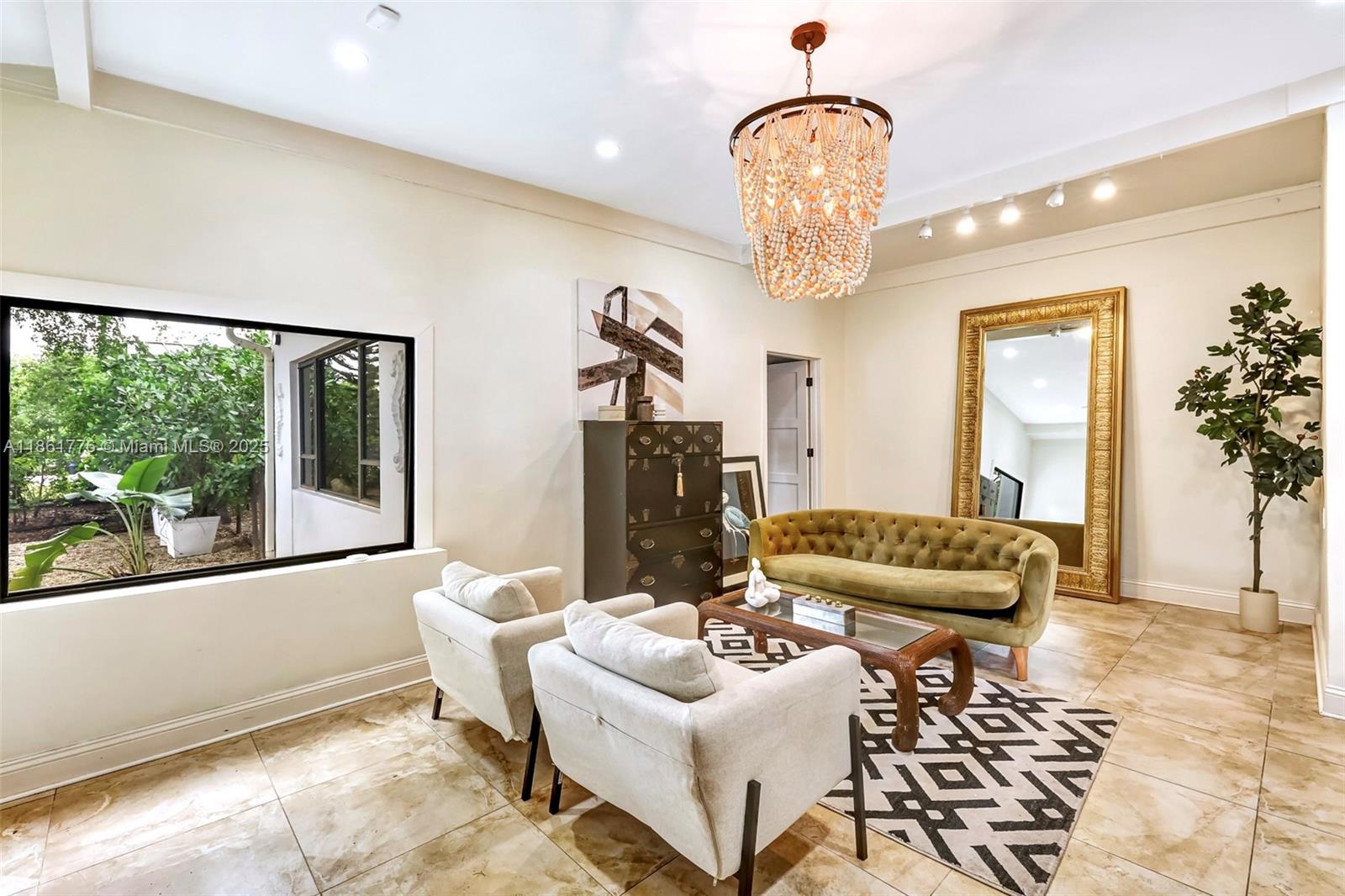 SHORECREST - Residential