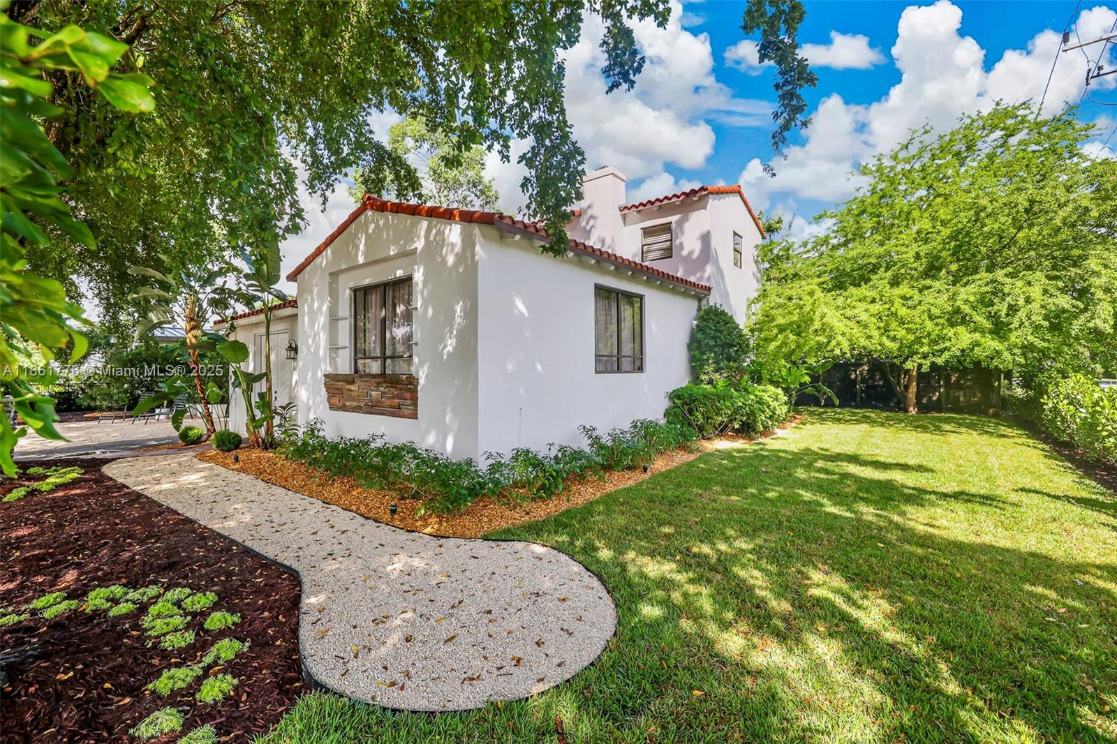 SHORECREST - Residential