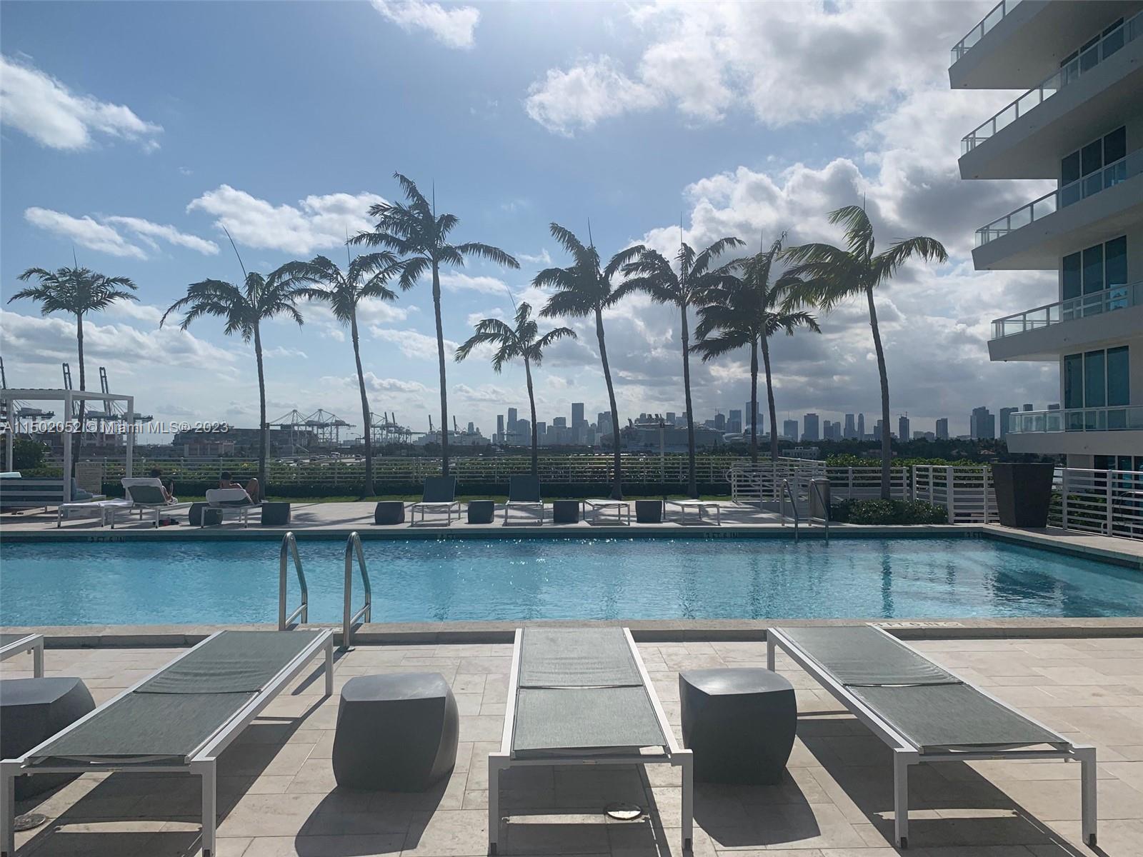 THE BENTLEY BAY CONDO - Residential Lease