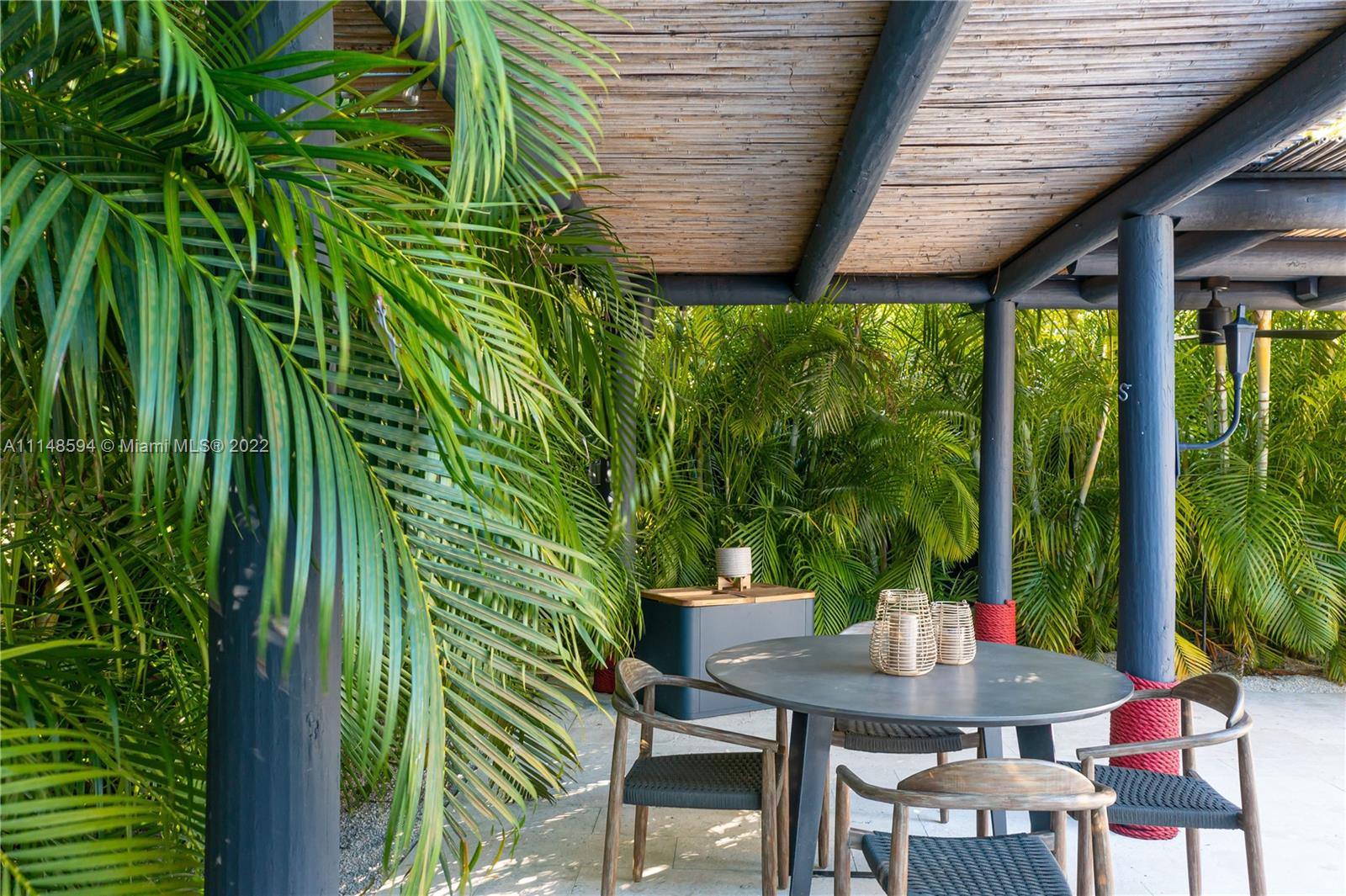 TROPICAL ISLE HOMES SUB 4 - Residential