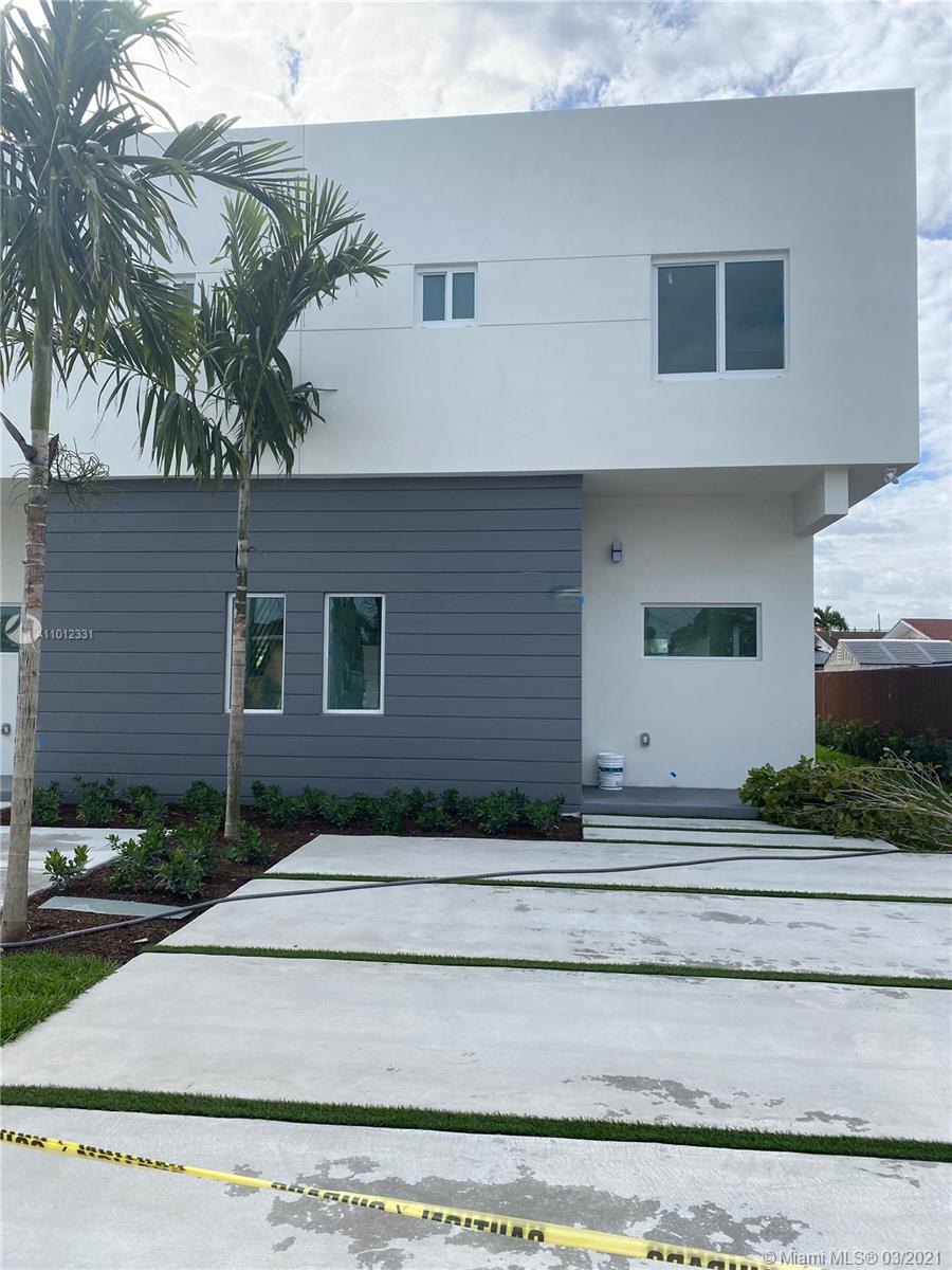 BIRD ROAD HIGHLANDS - Residential