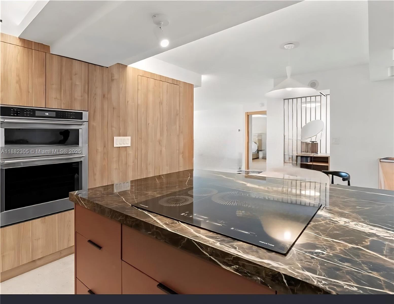 4000 Towerside Ter 1109