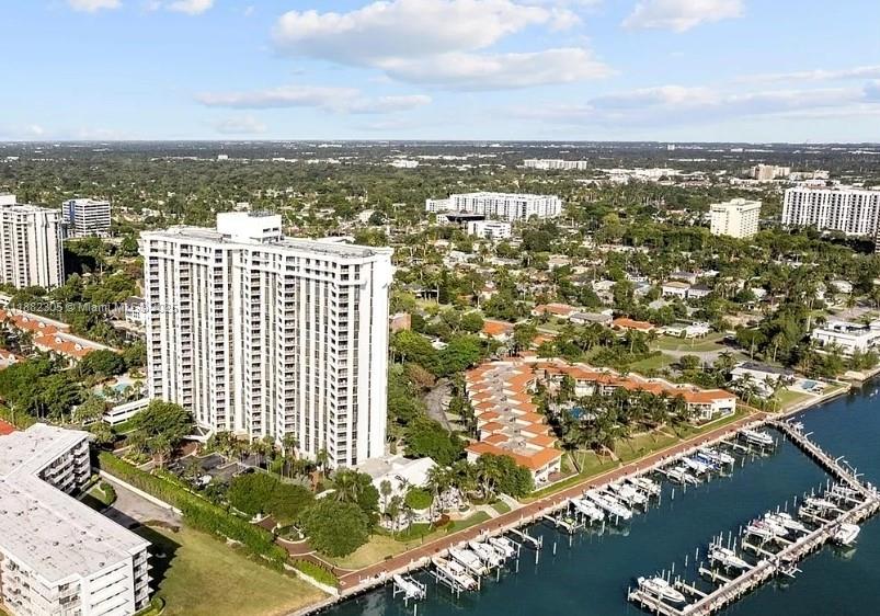 4000 Towerside Ter 1109