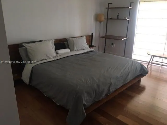 Miami, Florida 33130, United States, 3 Bedrooms Bedrooms, ,3 BathroomsBathrooms,Residential,Active,78589