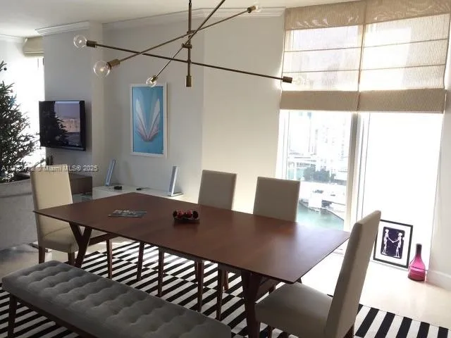 Miami, Florida 33130, United States, 3 Bedrooms Bedrooms, ,3 BathroomsBathrooms,Residential,Active,78589