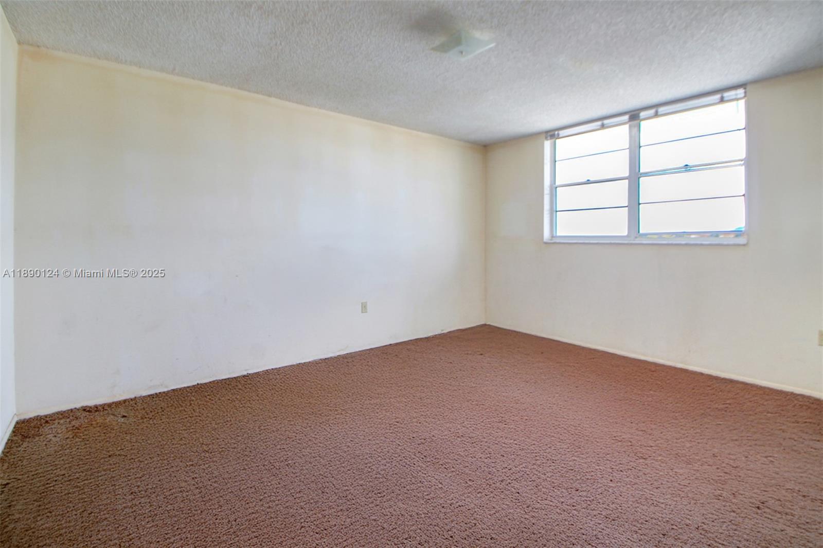 LISETTE CONDO - Residential