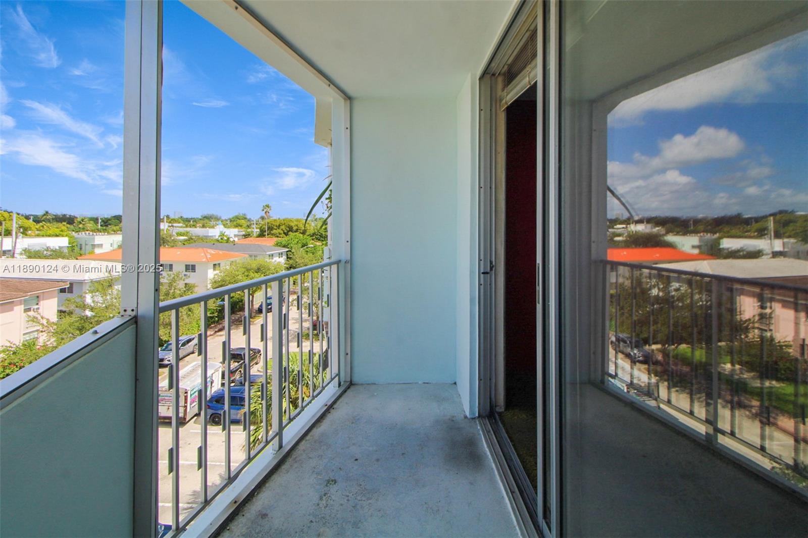 LISETTE CONDO - Residential