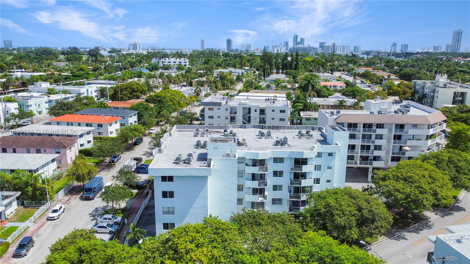LISETTE CONDO - Residential