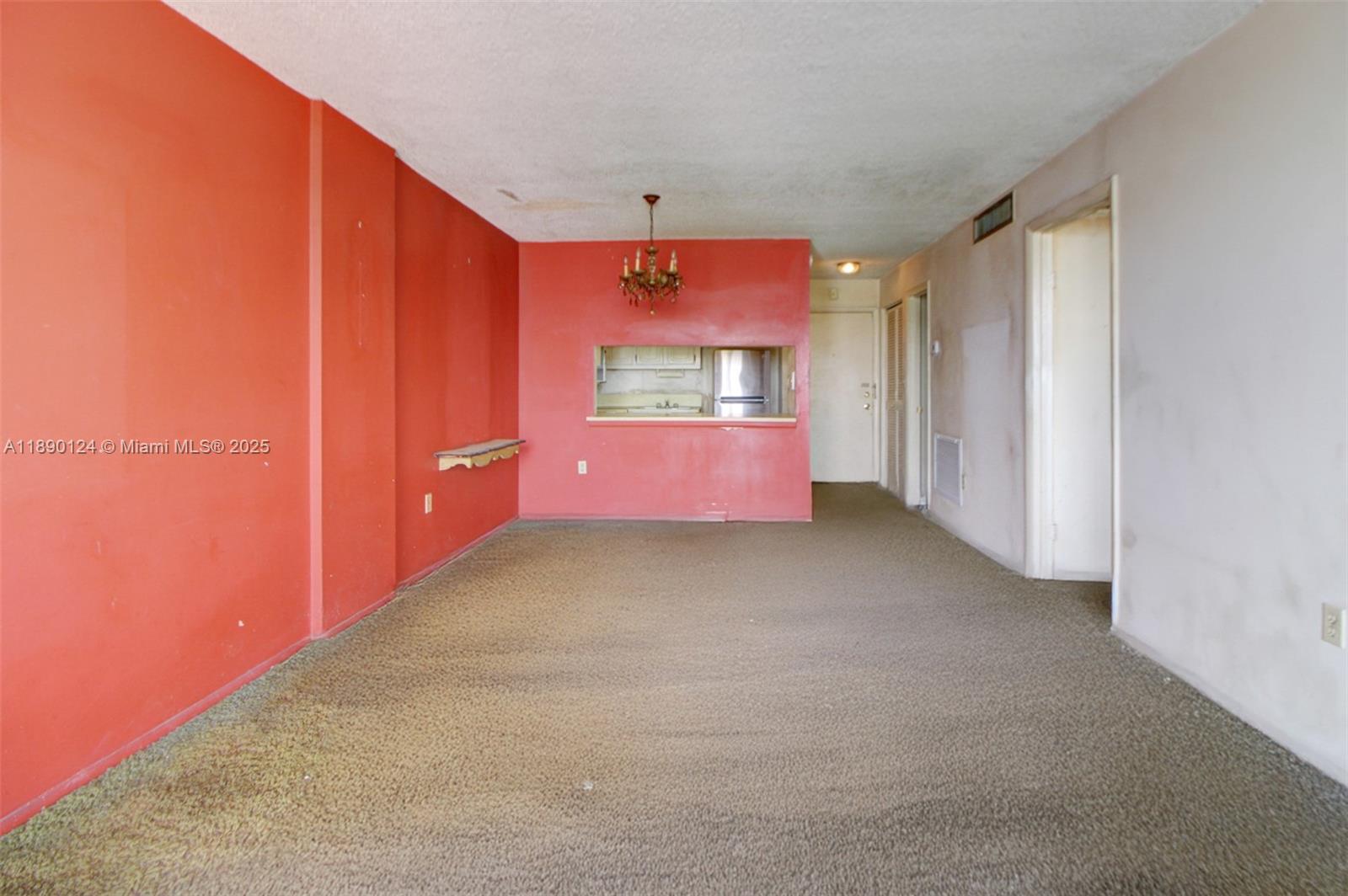 LISETTE CONDO - Residential