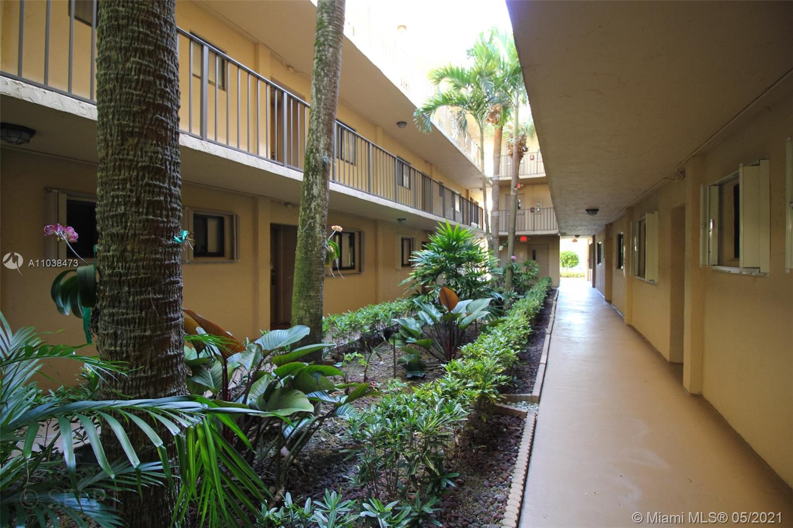 THE HORIZONS CONDO #7 - Residential