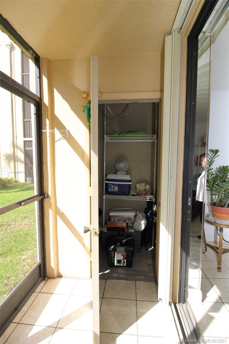 THE HORIZONS CONDO #7 - Residential