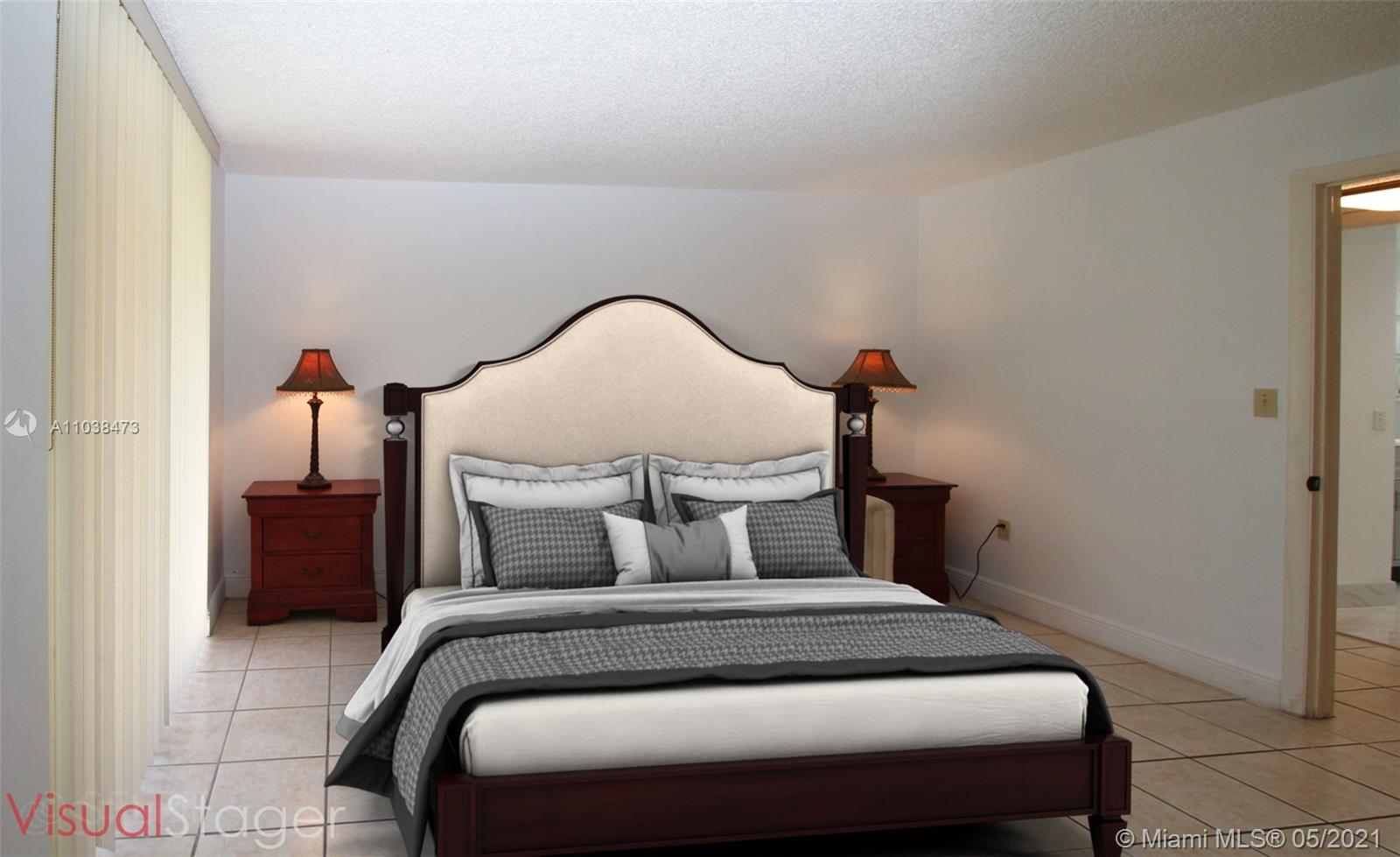 THE HORIZONS CONDO #7 - Residential