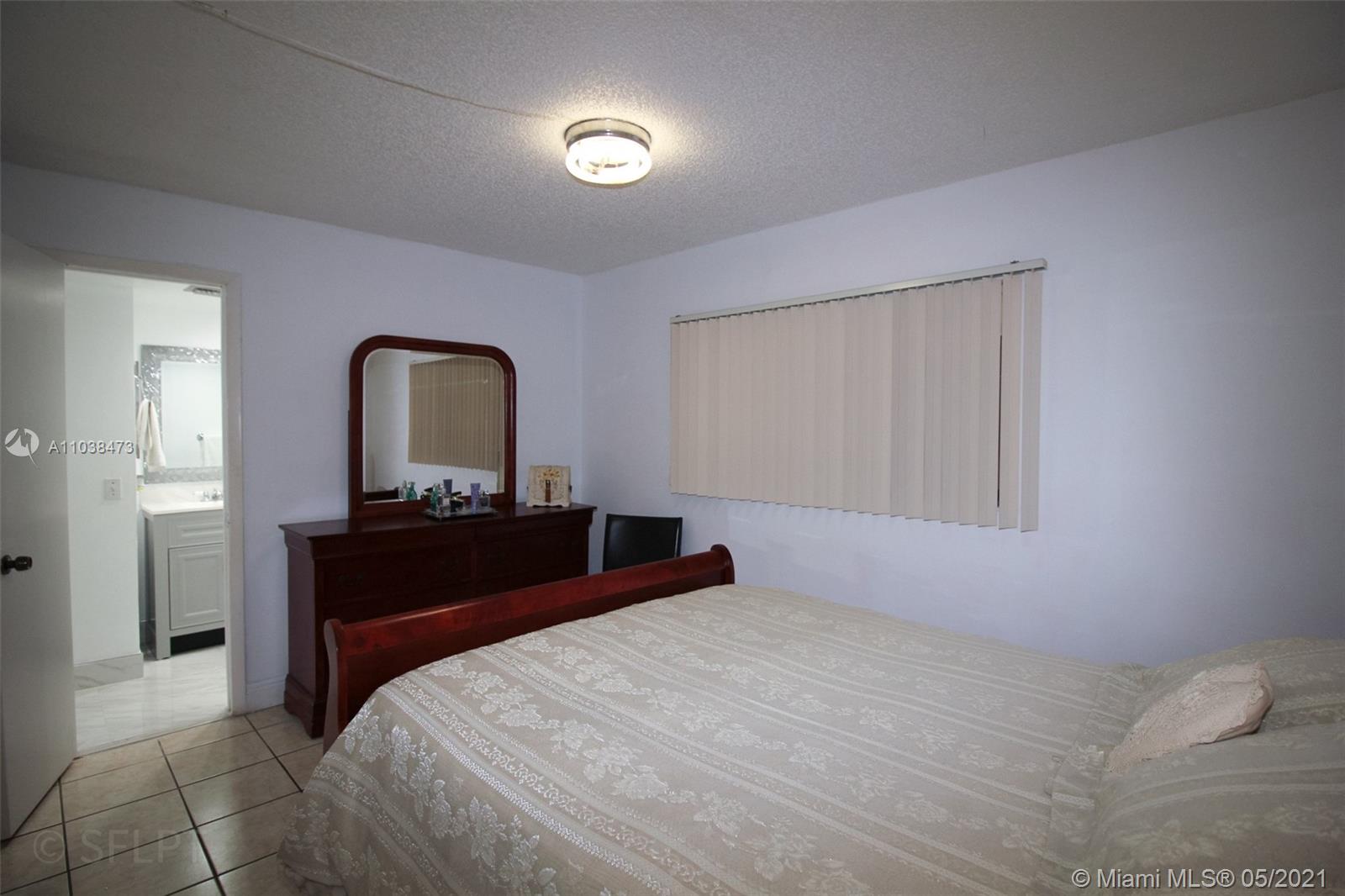 THE HORIZONS CONDO #7 - Residential