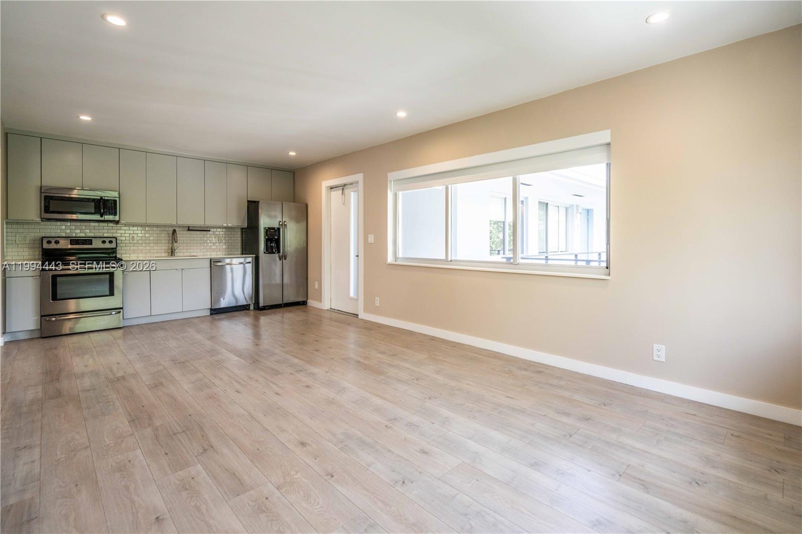 CORAL RIDGE GALT ADD - Residential Lease