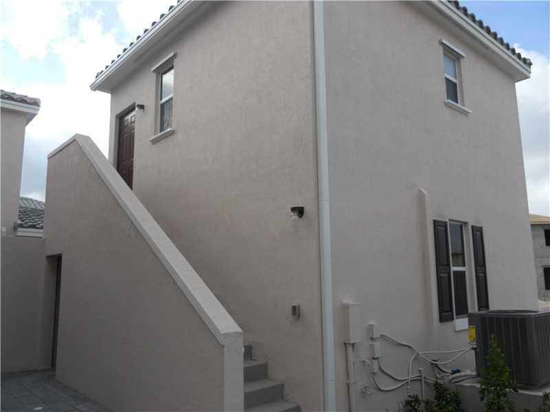 Kendall Square - Residential Lease