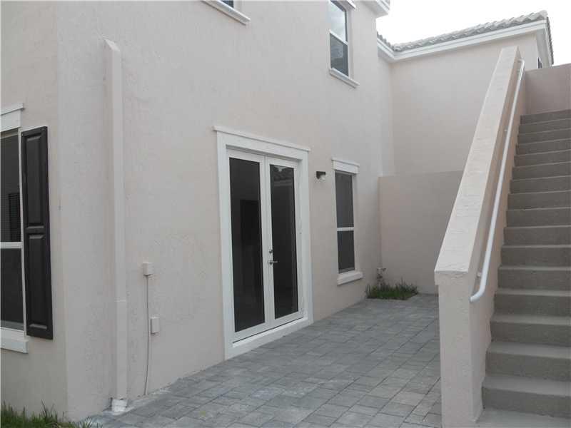 Kendall Square - Residential Lease