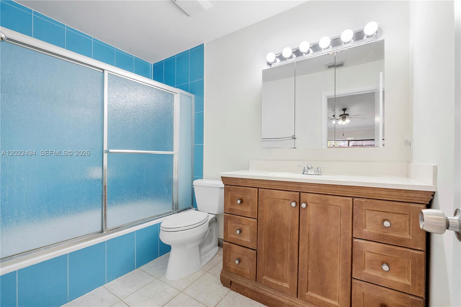 Sheridan Oaks Villa - Residential