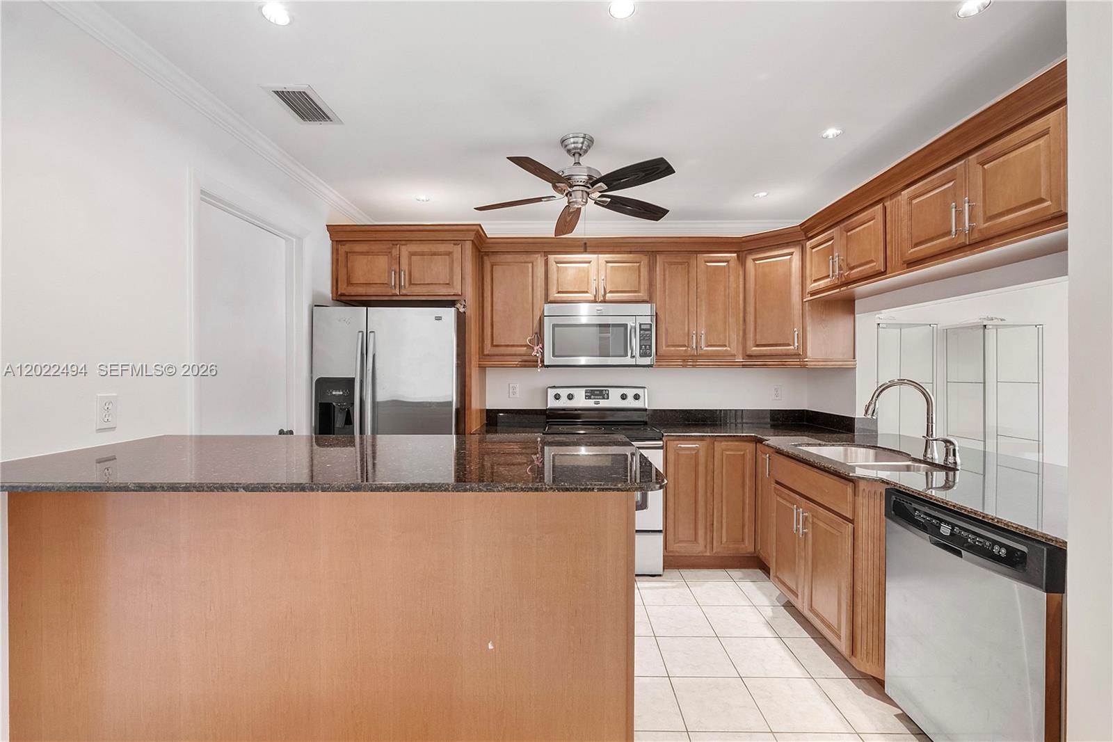 Sheridan Oaks Villa - Residential