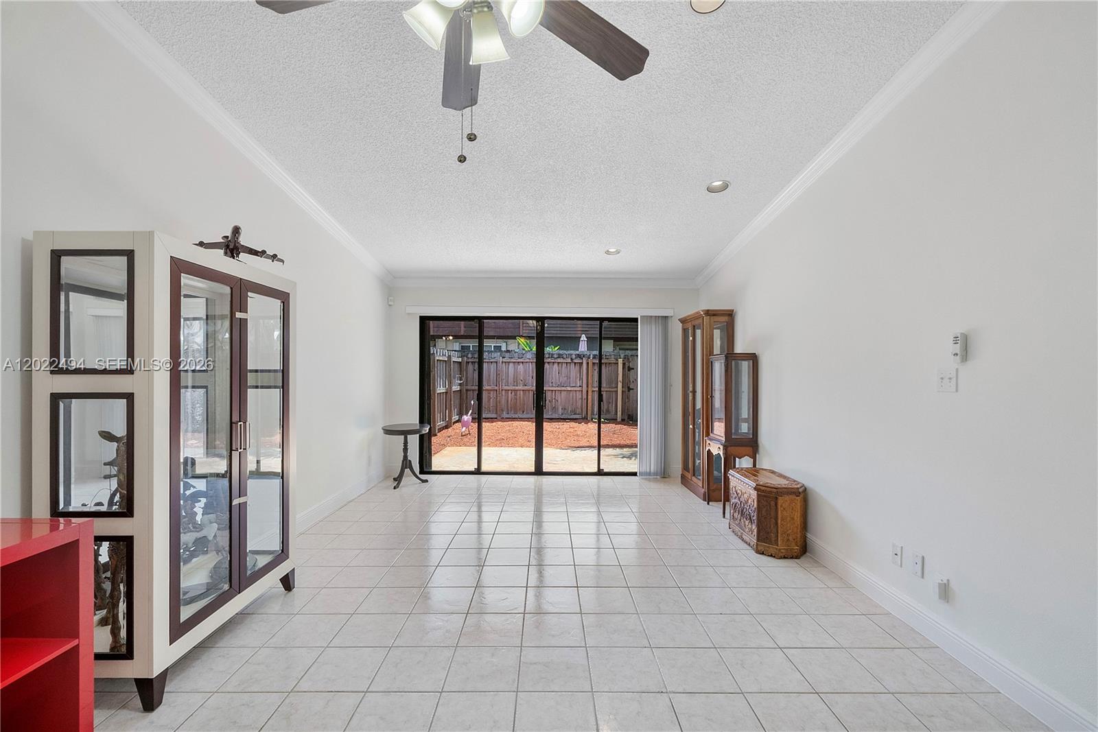 Sheridan Oaks Villa - Residential
