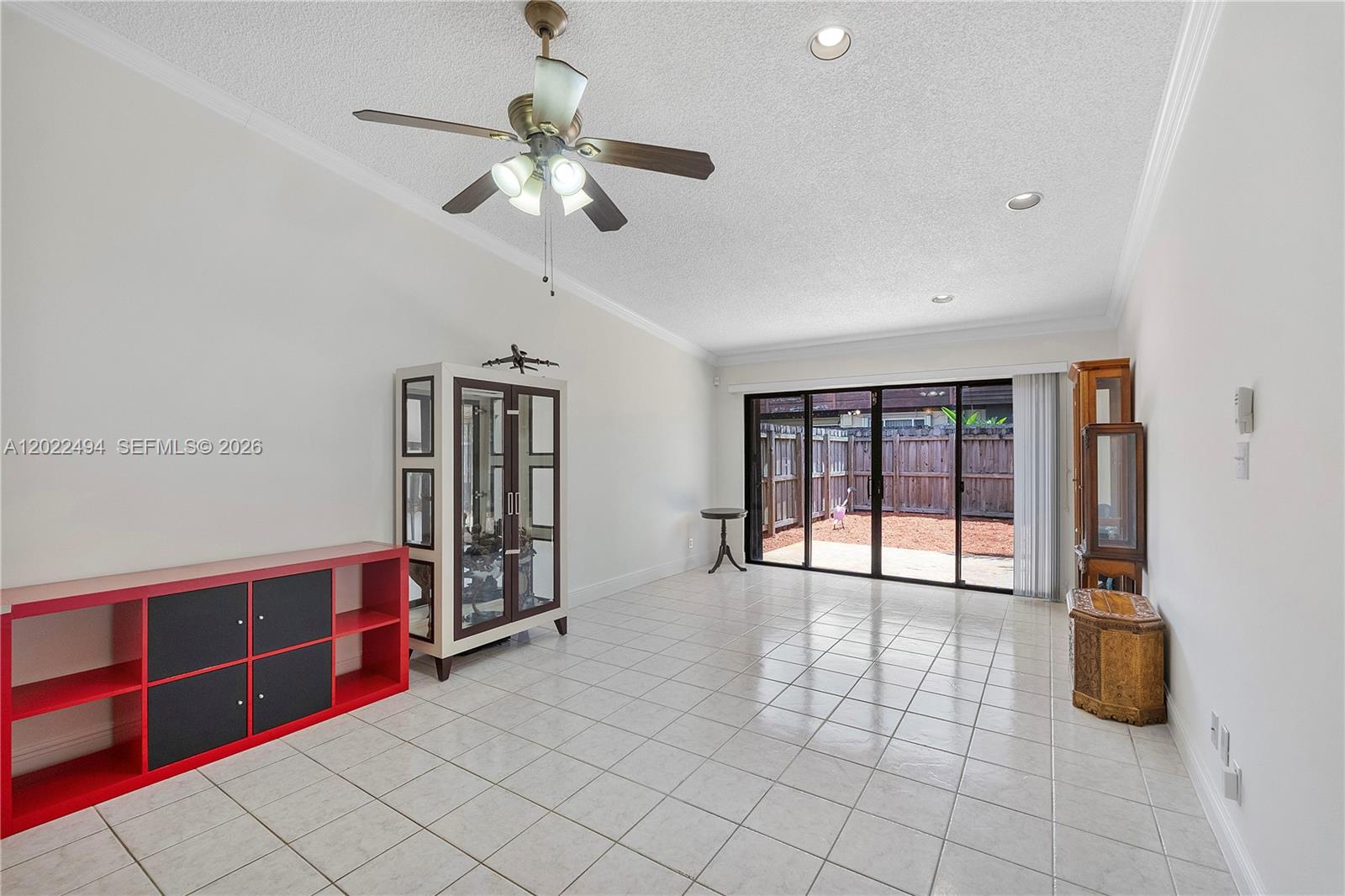 Sheridan Oaks Villa - Residential