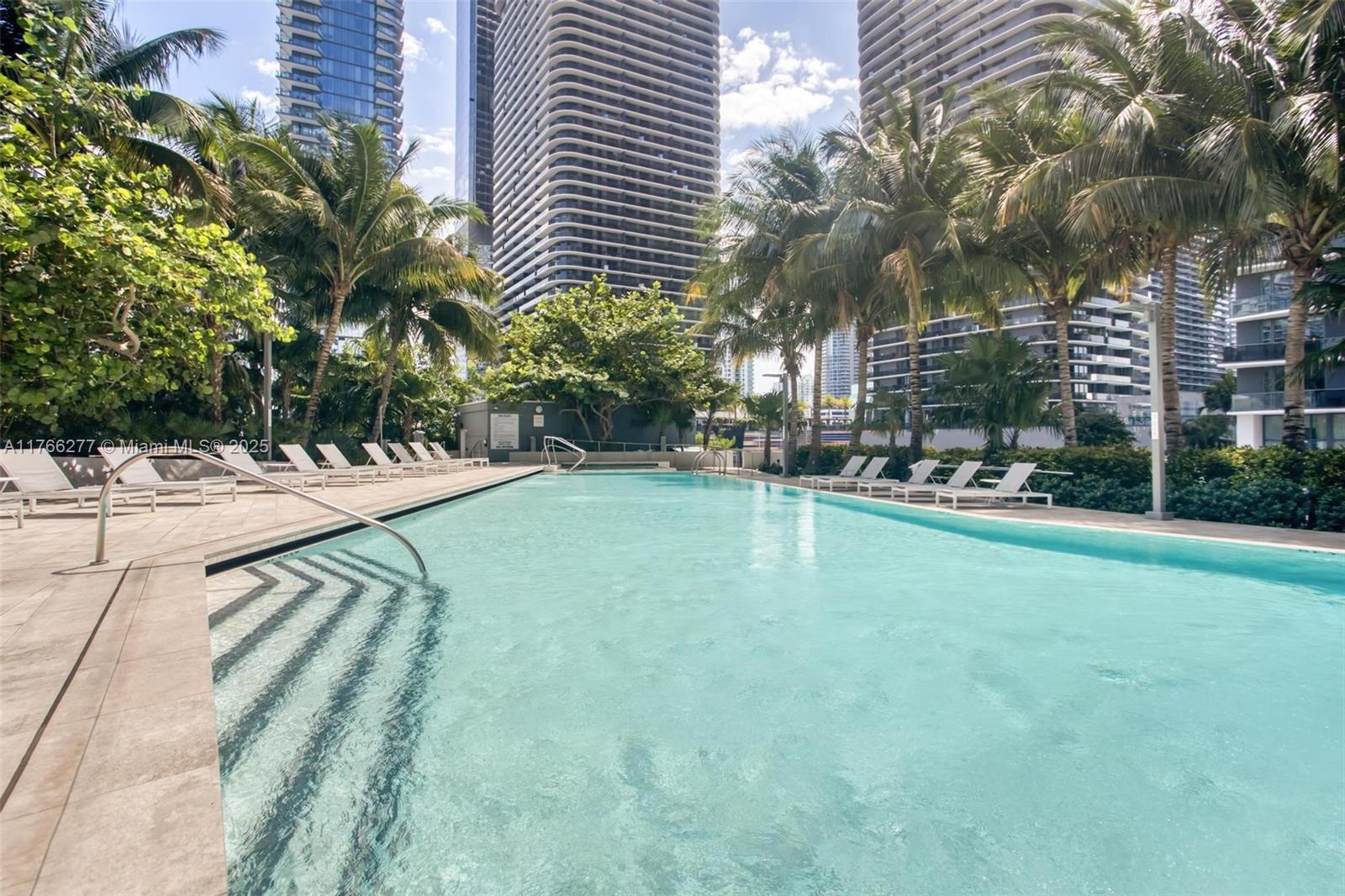Rental Property at 88 Sw 7th St 709, Miami, Broward County, Florida - Bedrooms: 2 
Bathrooms: 3  - $7,000 MO.