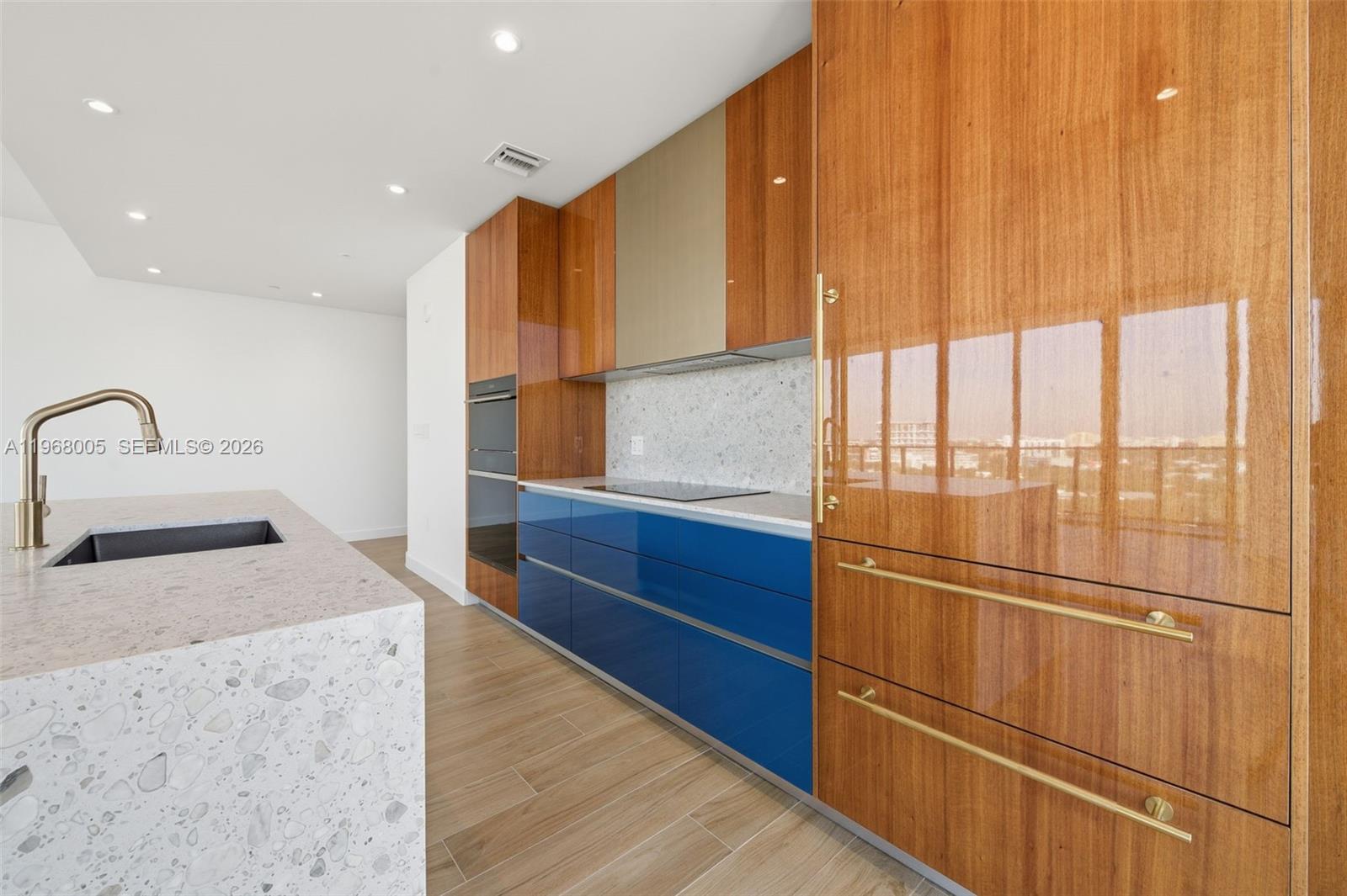 2678 TIGERTAIL CONDO - Residential