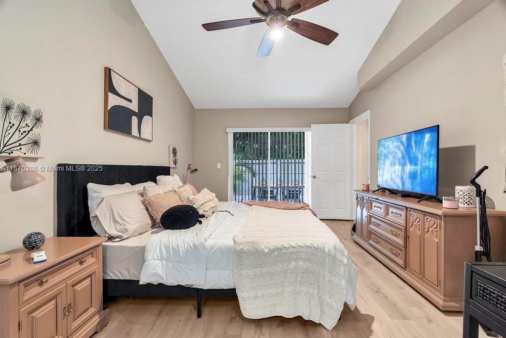 TROPICAL LAKES PH 2 - Residential