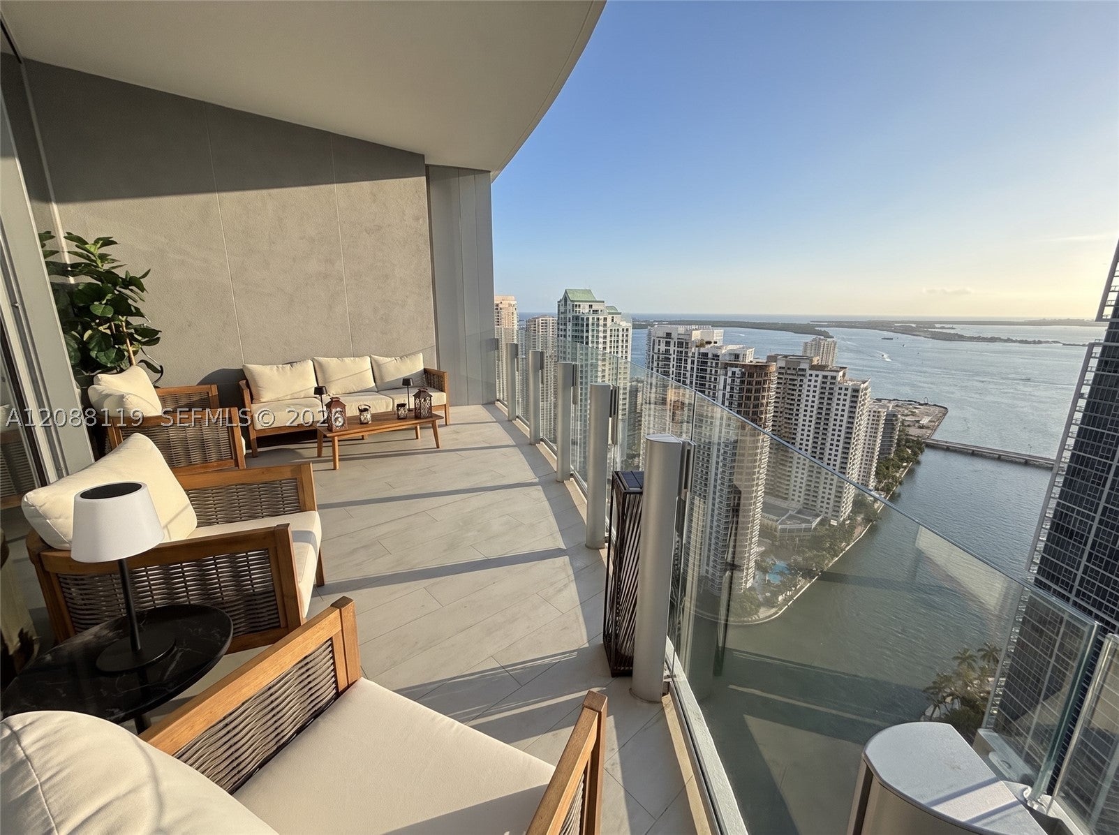 300 Biscayne Boulevard Way 4007W