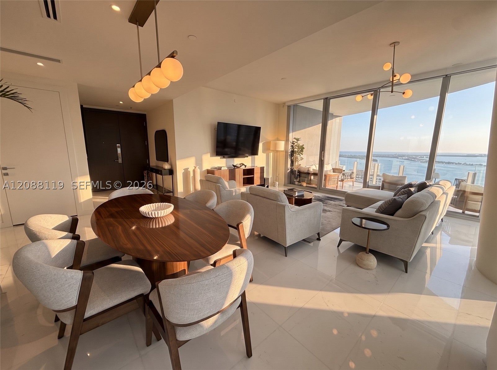 300 Biscayne Boulevard Way 4007W