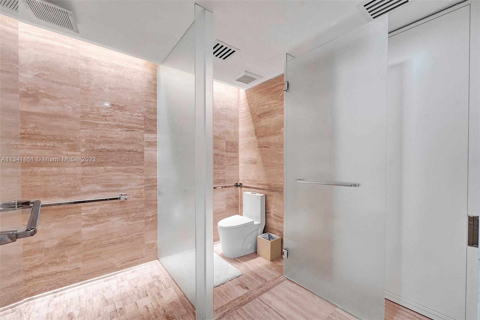 BAL HARBOUR CENTER CONDO - Residential Lease