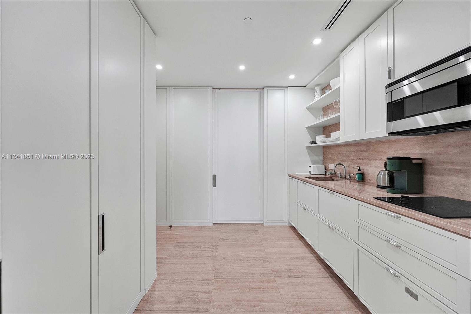 BAL HARBOUR CENTER CONDO - Residential Lease