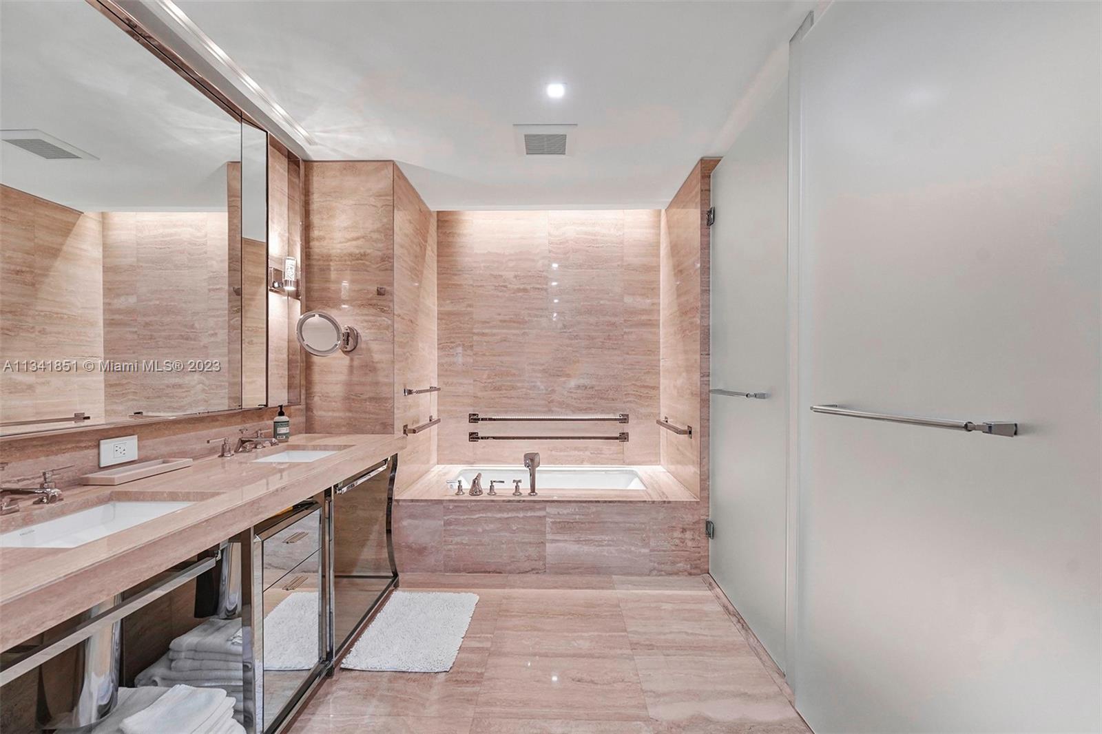 BAL HARBOUR CENTER CONDO - Residential Lease