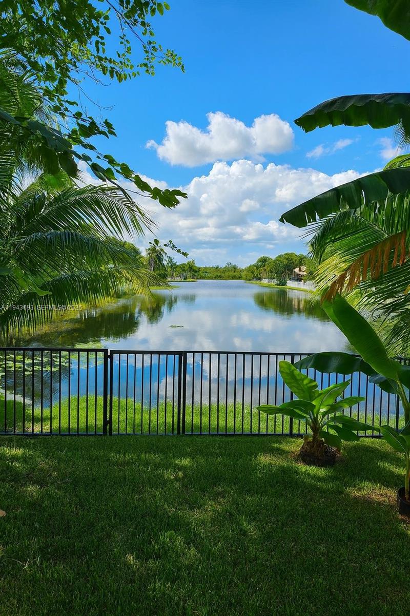 NORTH 29 ASSOC - Residential