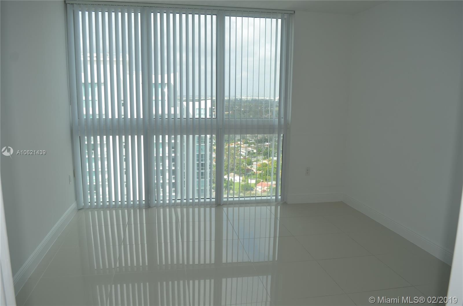 TERRAZAS RIVERPARK VILLAG - Residential Lease