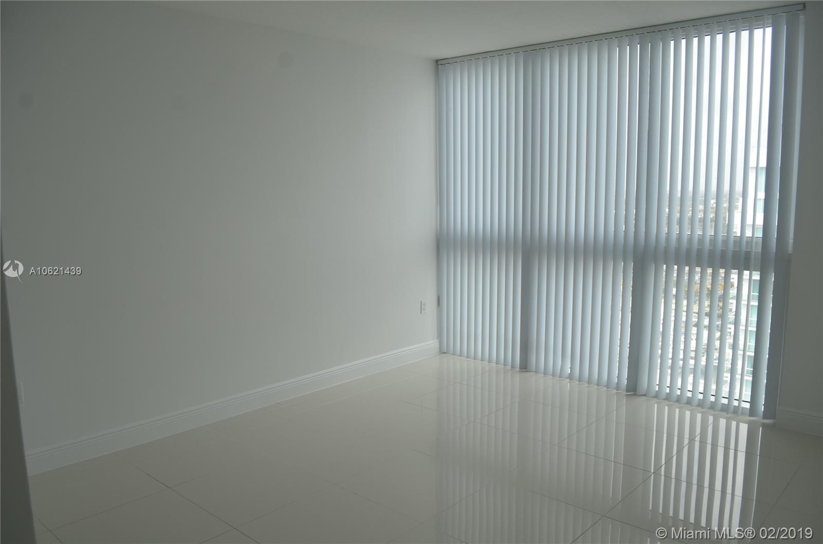 TERRAZAS RIVERPARK VILLAG - Residential Lease